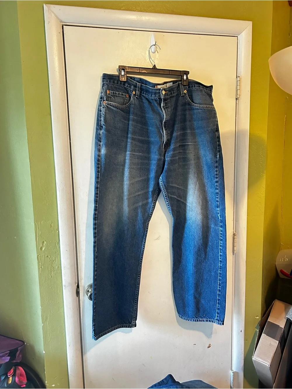 Levi's Relaxed Fit Men's Denim Jeans - Medium Blue Fade